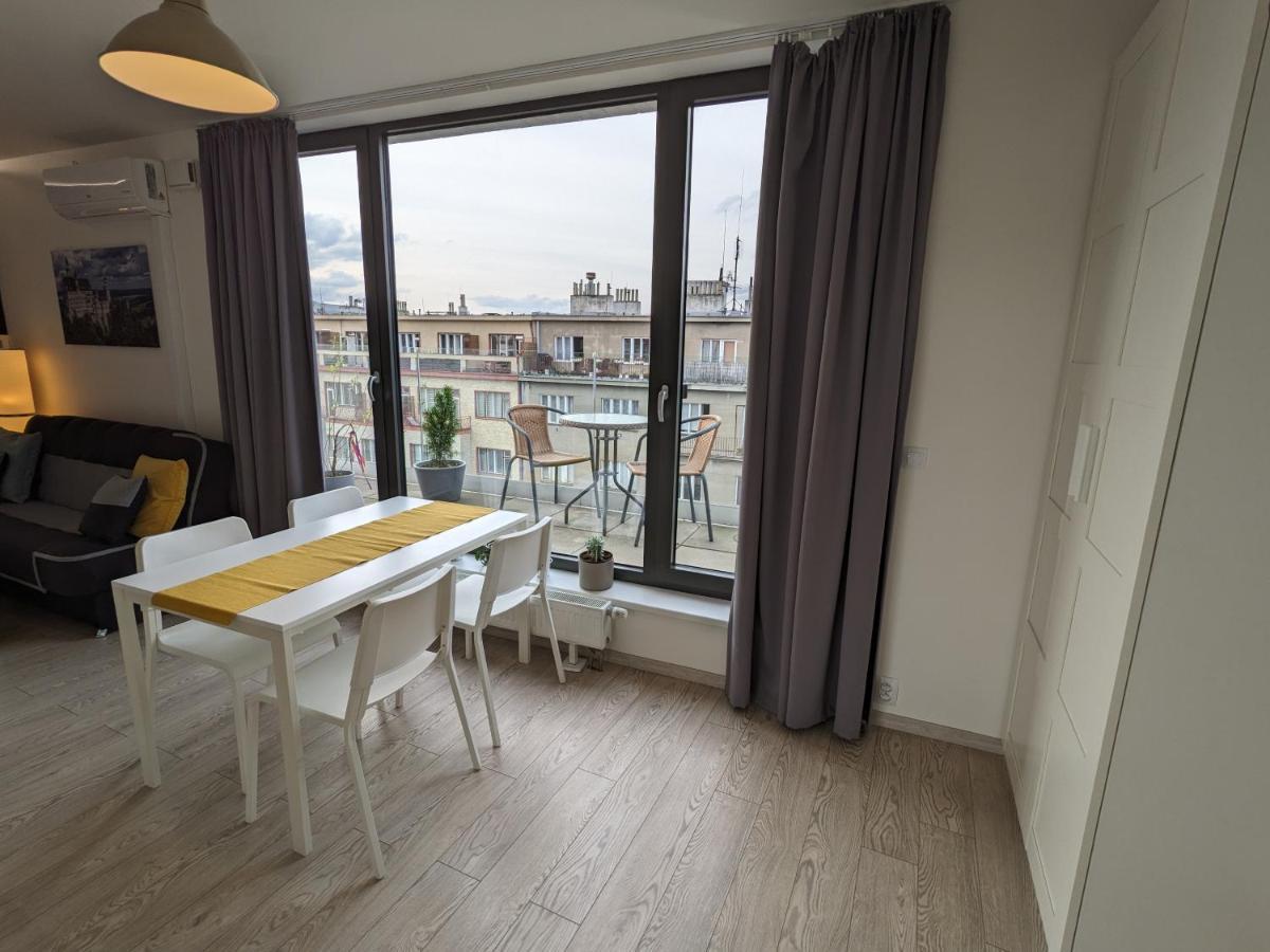 Cozy Apartment With Big Terrace In Central Prague - Karlin Ngoại thất bức ảnh