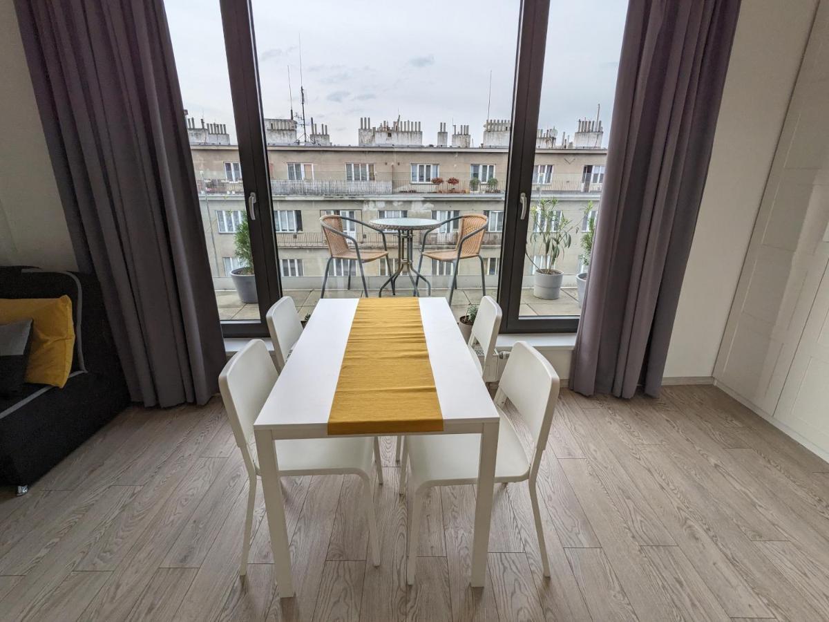 Cozy Apartment With Big Terrace In Central Prague - Karlin Ngoại thất bức ảnh