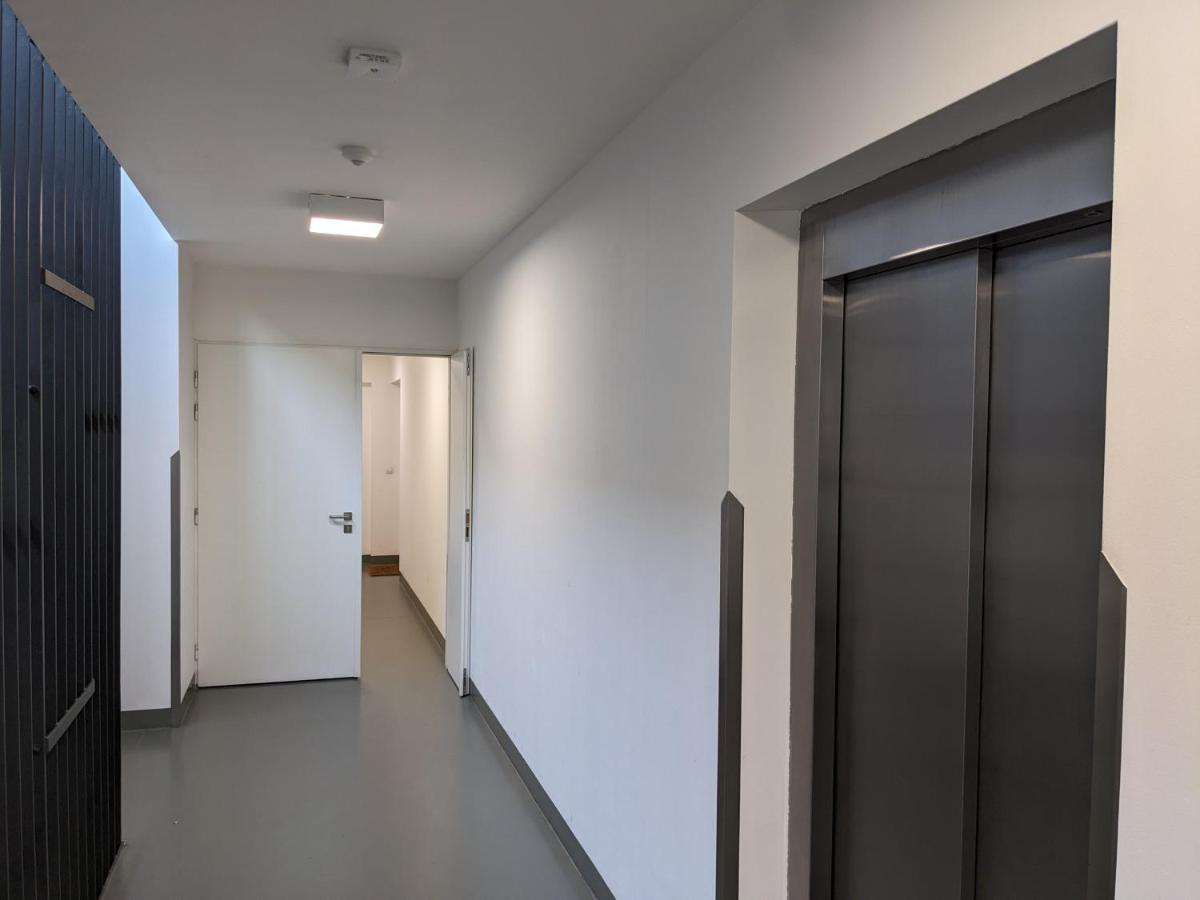 Cozy Apartment With Big Terrace In Central Prague - Karlin Ngoại thất bức ảnh